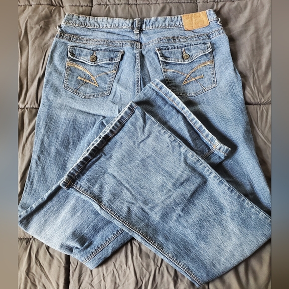 Amethyst Junior-Plus Jeans - Picture 1 of 5